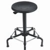 PROREGAL Industrie-Hocker Omaha | PU-Sitz In Schwarz | Hebelauslösung | Fußkreuz Aus Stahl Mit Fußstütze | Bodengleiter